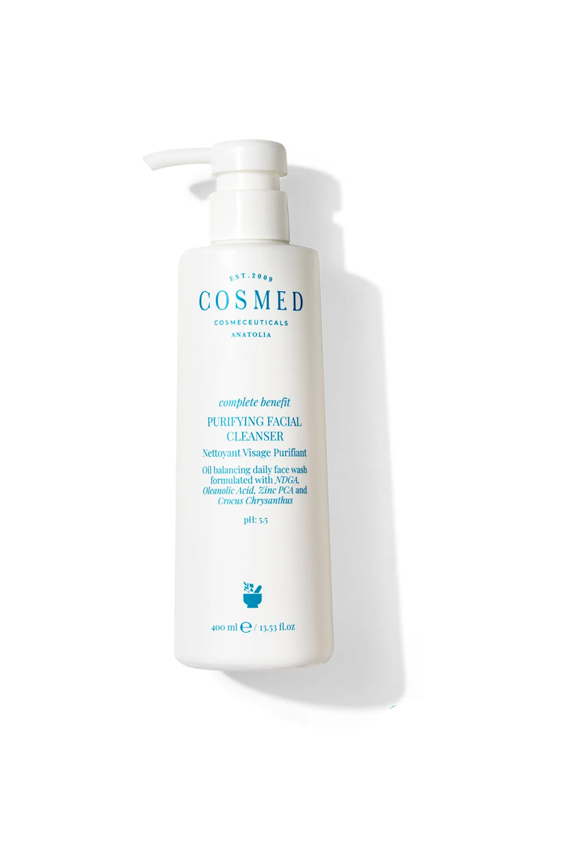 ژل پاک کننده پوست های چرب و مستعد آکنه COSMED حجم 400 ml